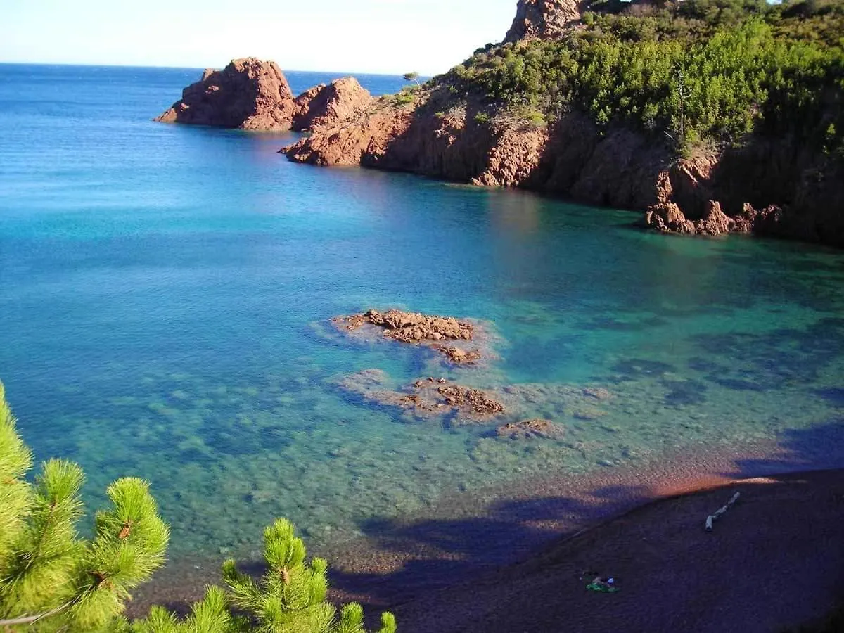 Appartement De 2 Chambres Avec Vue Sur La Ville Et Wifi A La Ciotat A 1 Km De La Plage
