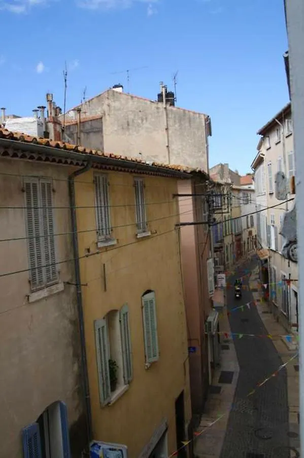 Appartement De 2 Chambres Avec Vue Sur La Ville Et Wifi A La Ciotat A 1 Km De La Plage